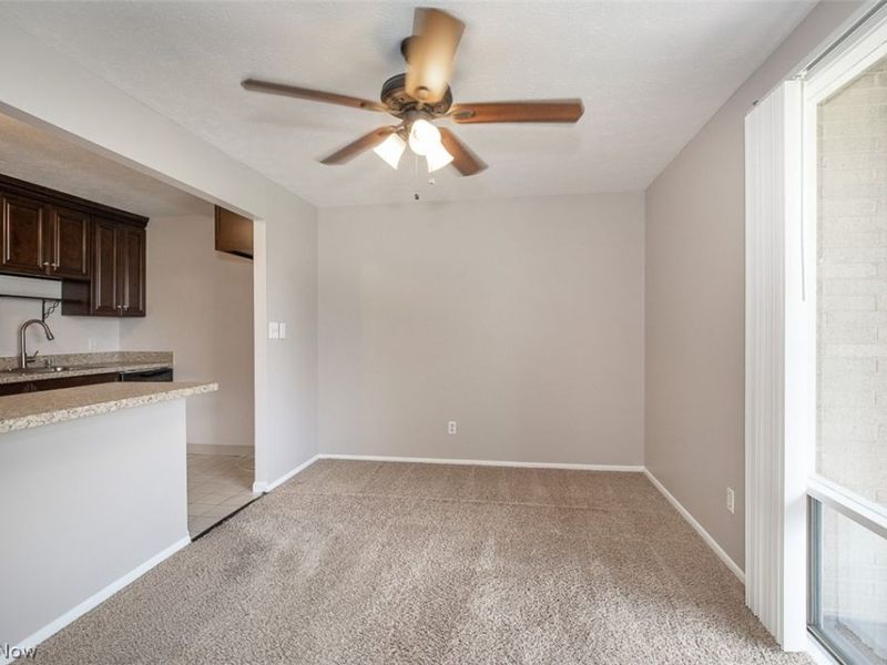 10429 N Church Drive, Unit 116, Parma Heights, OH 44130 Photo 6