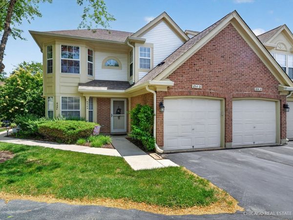 634 Village Road , Unit B, Crystal Lake, IL 60014