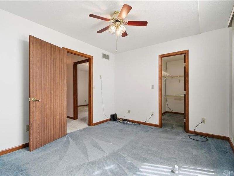 417 Kenec Drive, Middletown, OH 45042 Photo 32