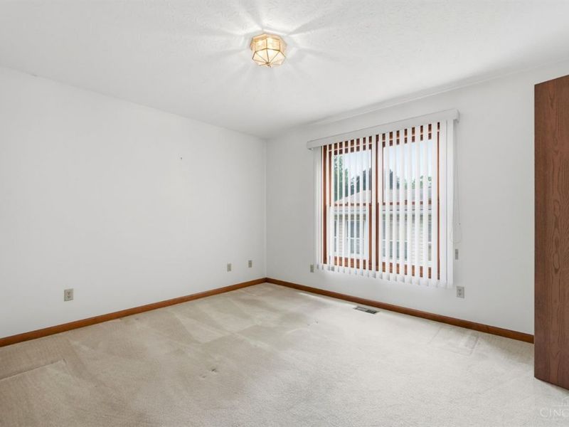 417 Kenec Drive, Middletown, OH 45042 Photo 34