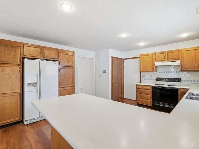 417 Kenec Drive, Middletown, OH 45042 Photo 54