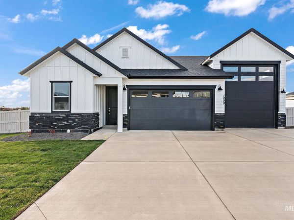 103 N Roscoe Ave., Kuna, ID 83634