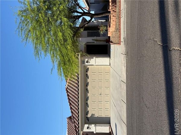 8109 Chambersberg Street, Las Vegas, NV 89147