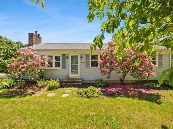 110 Bushee Rd, Swansea, MA 02777