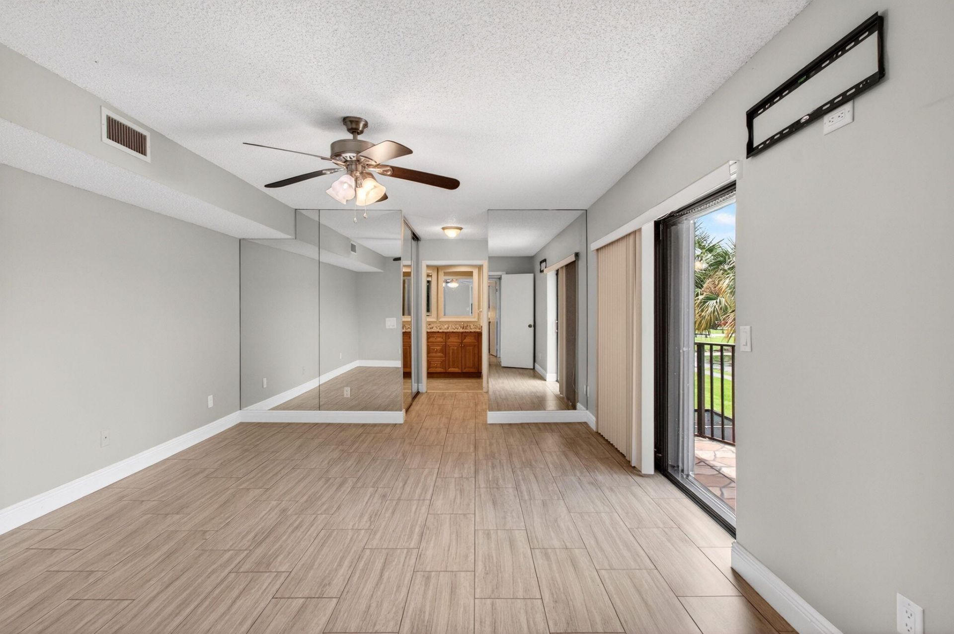8377 Boca Rio Drive, Boca Raton, FL 33433 Photo