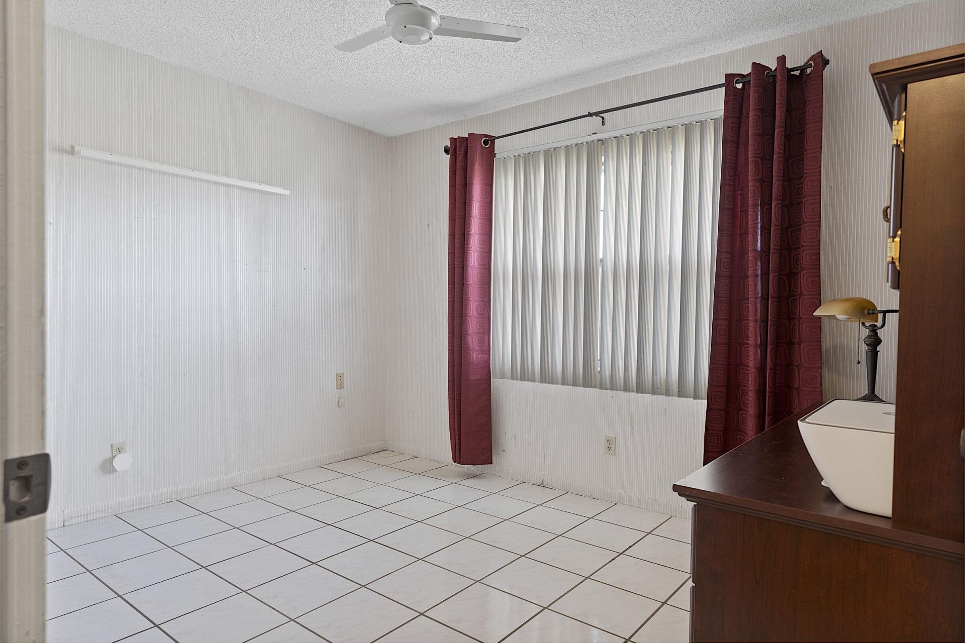 9370 Sunrise Lakes Boulevard, Unit 304, Sunrise, FL 33322 Photo