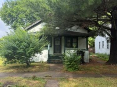 909 Huey Street, South Bend, IN 46628