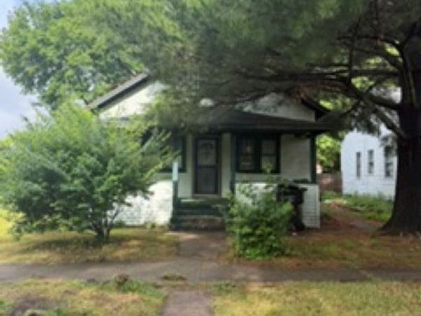 909 Huey Street, South Bend, IN 46628