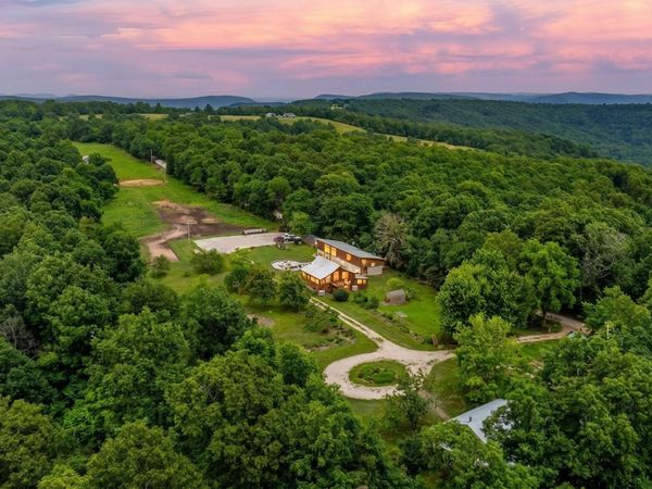 2306 County Road 8050, Jasper, AR 72641