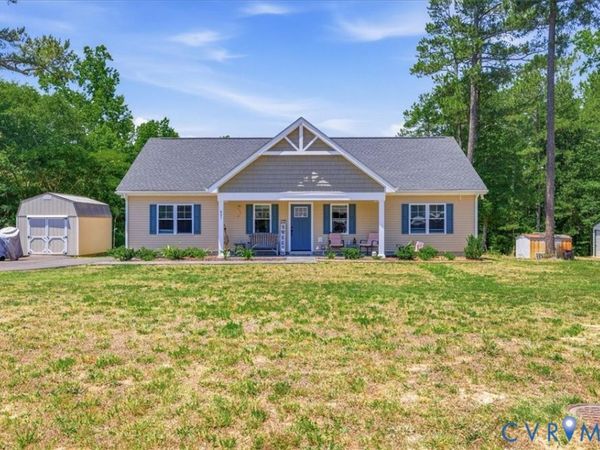 621 Horseshoe Road, Greenville, VA 23867