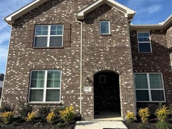 242 Territory Trail, Fort Worth, TX 76120