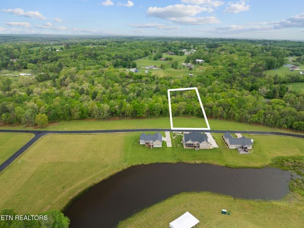 Marie Lane, Crossville, TN 38555