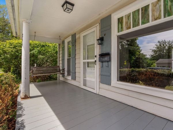 254 Park Avenue , Valparaiso, IN 46383