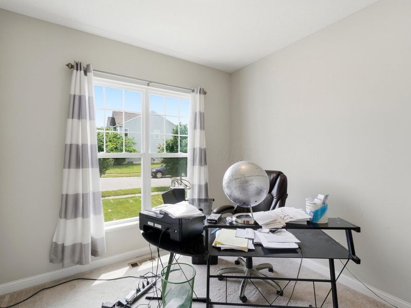577 Carnaval Creek Drive, Blacklick, OH 43004 Photo 7