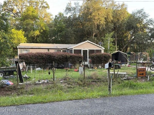 22764 SW 117th Place , Dunnellon, FL 34432