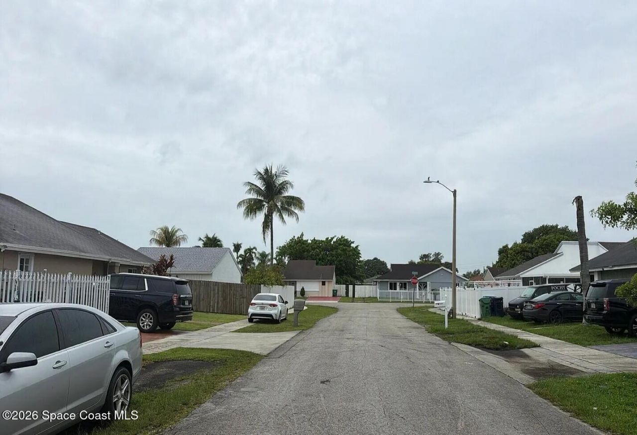 20630 SW 125th Avenue , Miami, FL 33177 Photo
