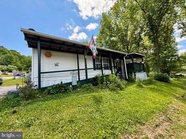 650 CLAIRMONT DRIVE, ALTOONA, PA 16601