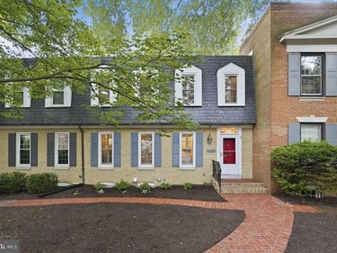 1309 N LYNNBROOK DRIVE, ARLINGTON, VA 22201