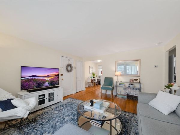 926 Massachusetts Ave, Unit 5, Arlington, MA 02476