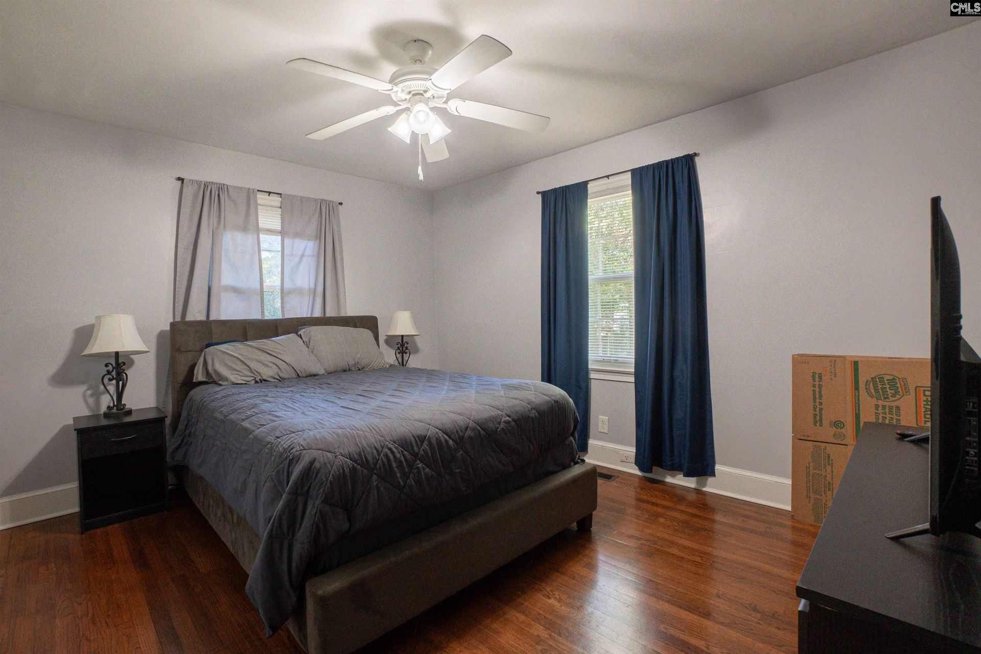 541 W Calhoun Street  Photo 14