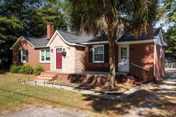 541 W Calhoun Street  photo 4