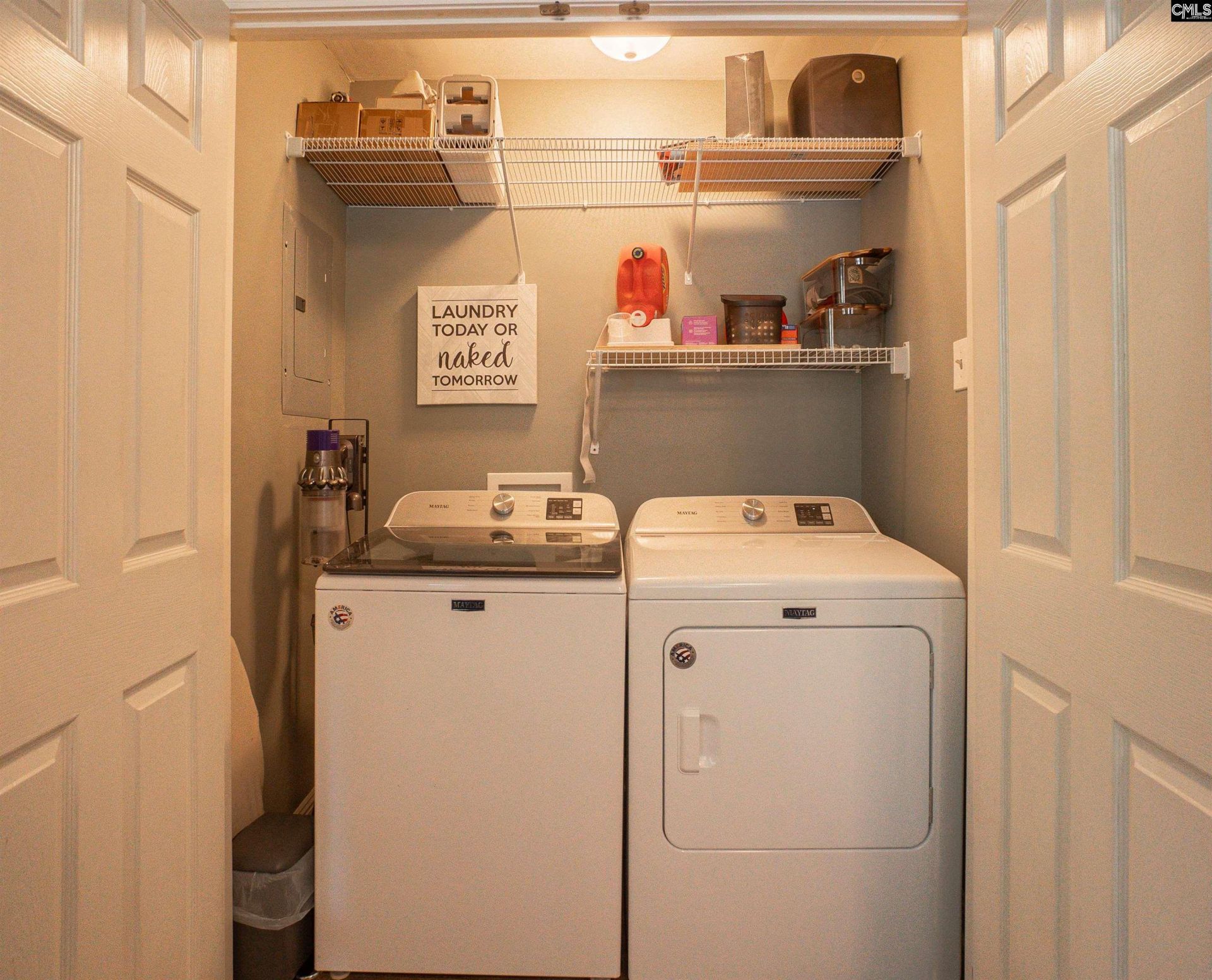 541 W Calhoun Street  Photo 20