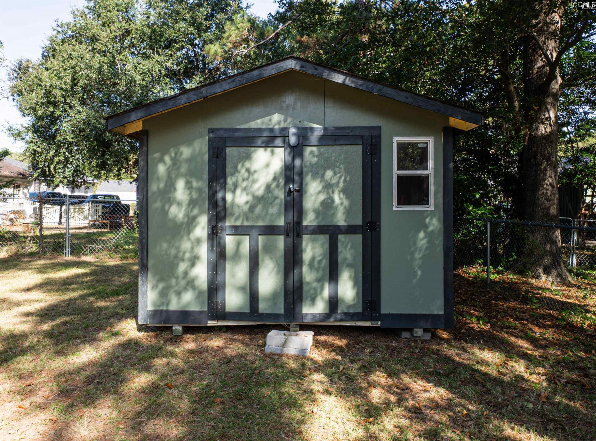 541 W Calhoun Street  Photo 30