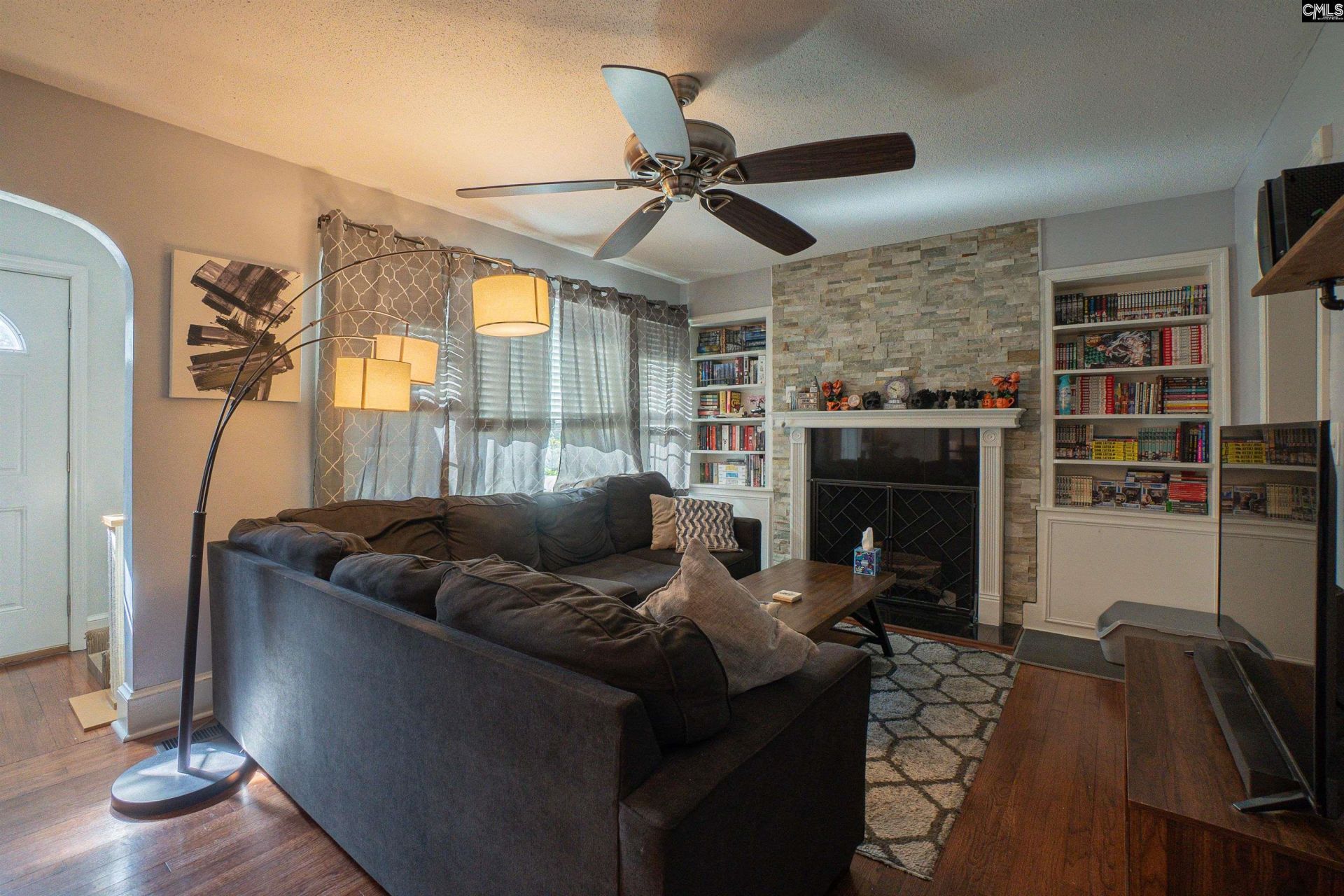 541 W Calhoun Street  Photo 4