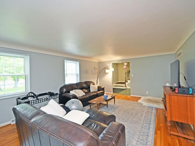 7777 Kugler Mill Road, Madeira, OH 45243 Photo 7