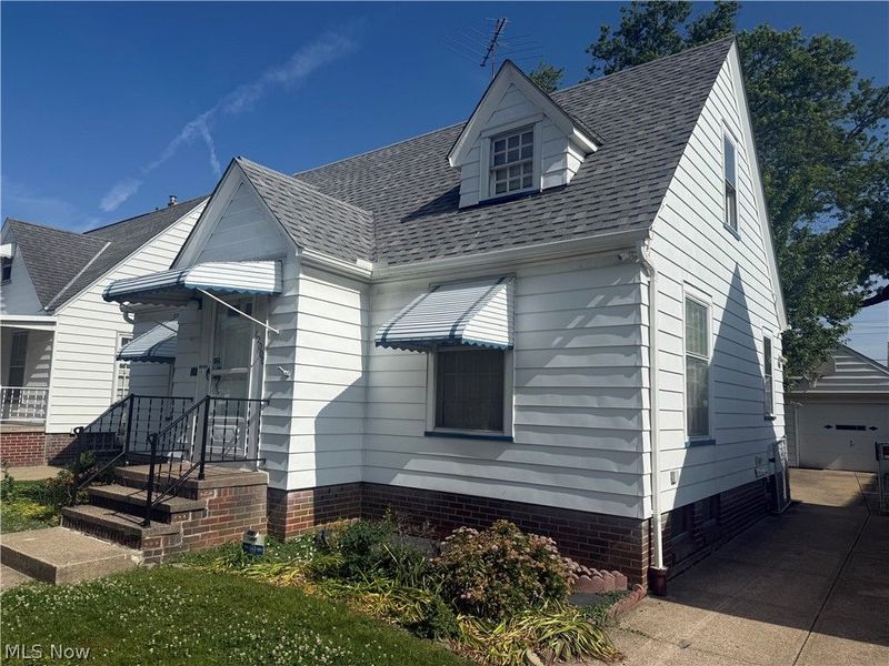 12000 Wayland Avenue , Cleveland, OH 44111 Photo 2