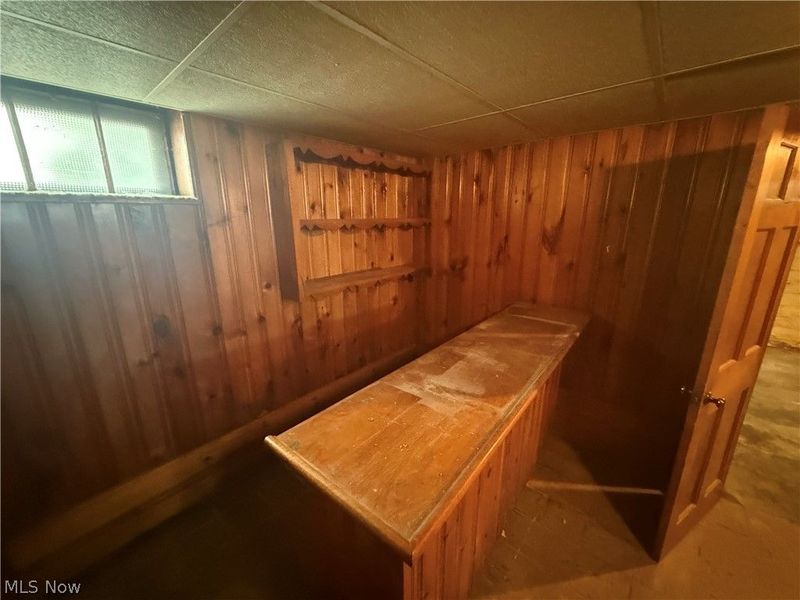 12000 Wayland Avenue , Cleveland, OH 44111 Photo 21