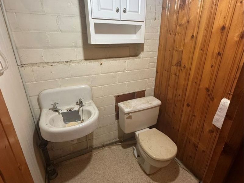 12000 Wayland Avenue , Cleveland, OH 44111 Photo 24