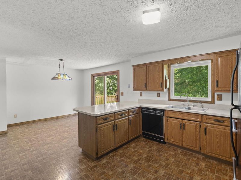 7908 Windy Hollow Road NW, Johnstown, OH 43031 Photo 14