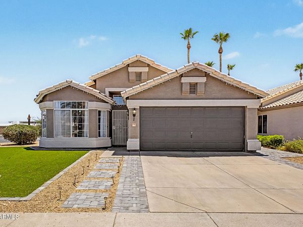 3417 E KELTON Lane, Phoenix, AZ 85032