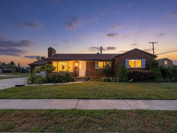 2285 W 5100 S, Roy, UT 84067