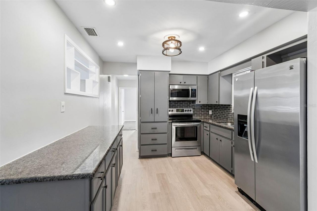 11490 59th Terrace , Seminole, FL 33772 Photo