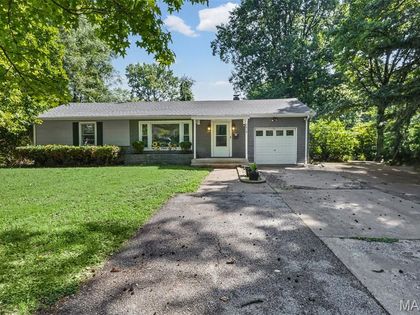7019 W B Street Belleville, IL 62223