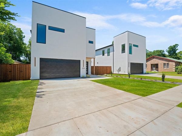 2828 Rochester Street , Dallas, TX 75215