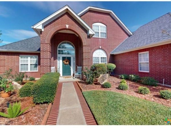 205 Willow Way , Victoria, TX 77904