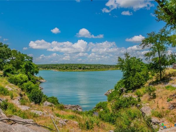 2249 Prickley Pear Road , Belton, TX 76513