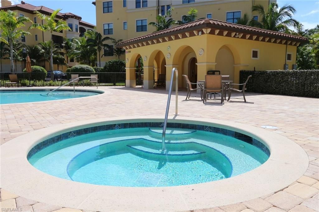 2868 Tiburon Blvd E, Unit 102, Naples, FL 34109 Photo