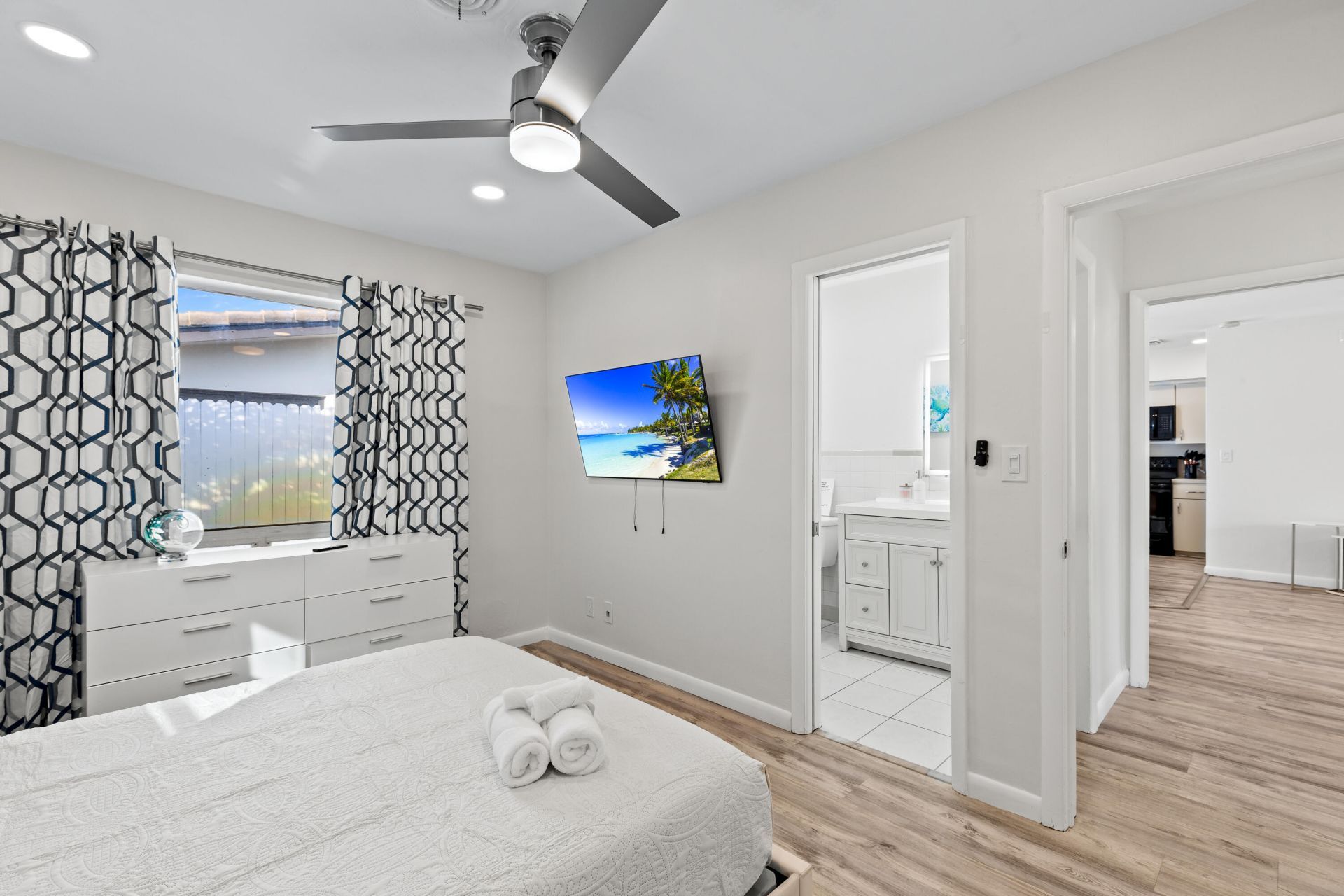 1761 NE 55th Street, Unit 1-3, Fort Lauderdale, FL 33334 Photo