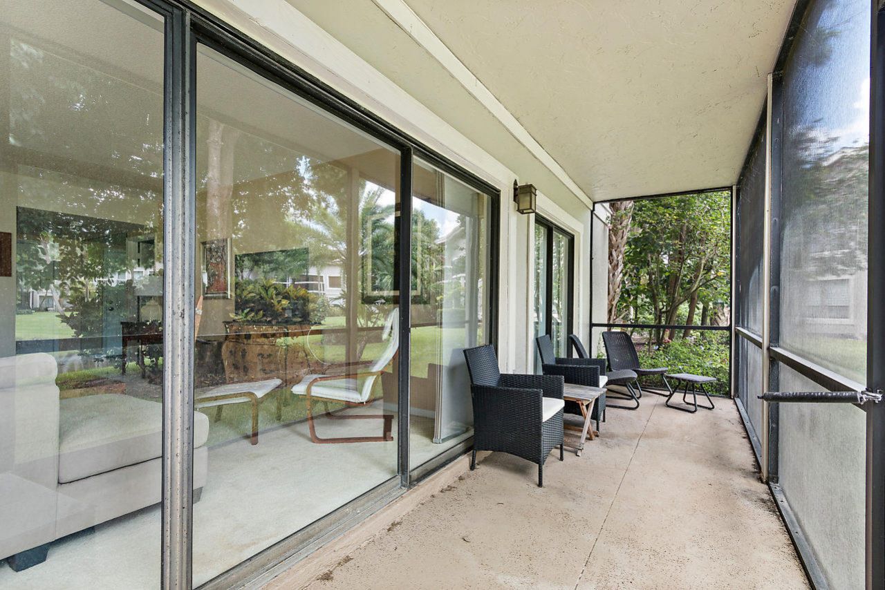 11863 Wimbledon Circle, Unit 426, Wellington, FL 33414 Photo