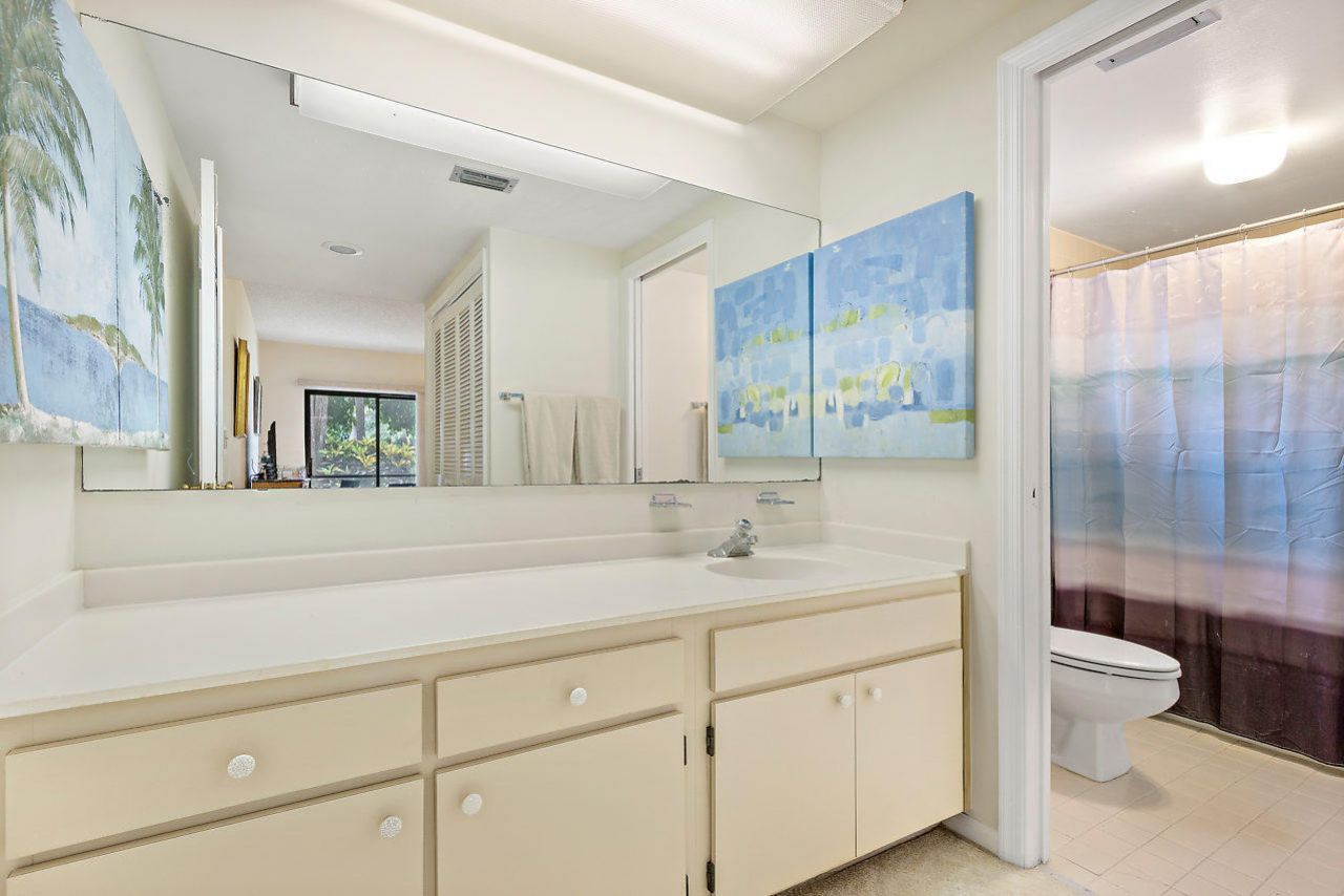 11863 Wimbledon Circle, Unit 426, Wellington, FL 33414 Photo