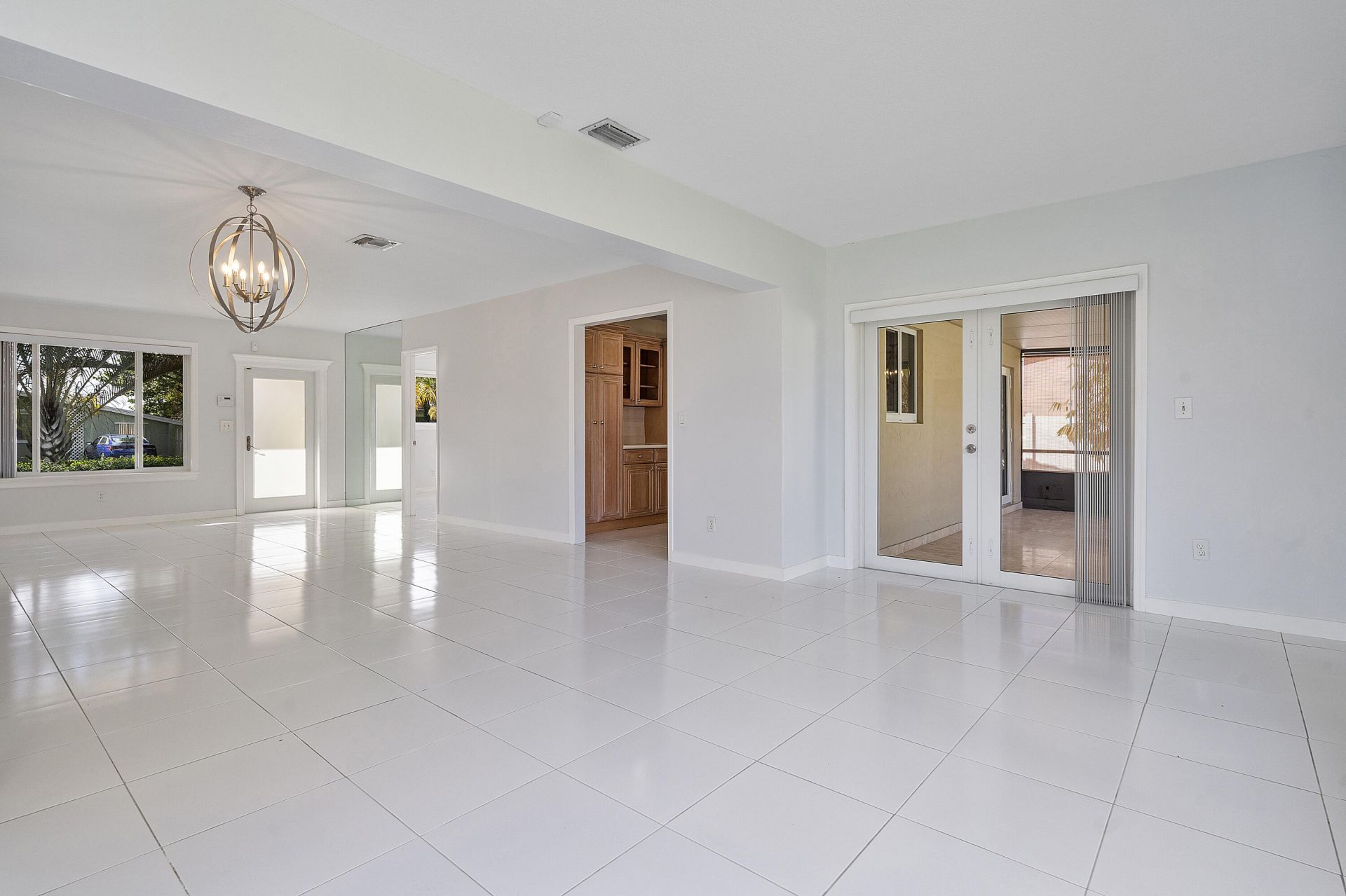 2475 NE 214th Street, Aventura, FL 33180 Photo
