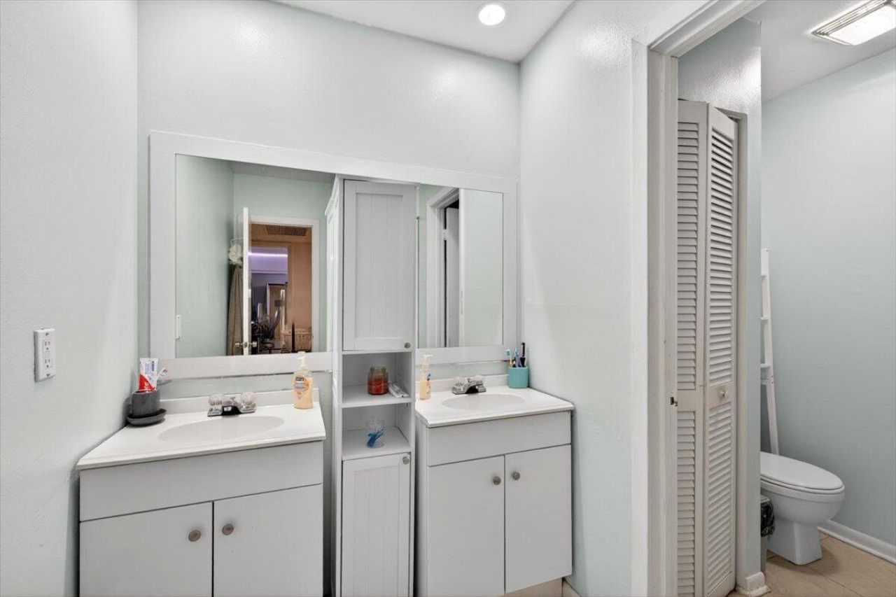 6351 Seven Springs Boulevard, Unit B, Greenacres, FL 33463 Photo