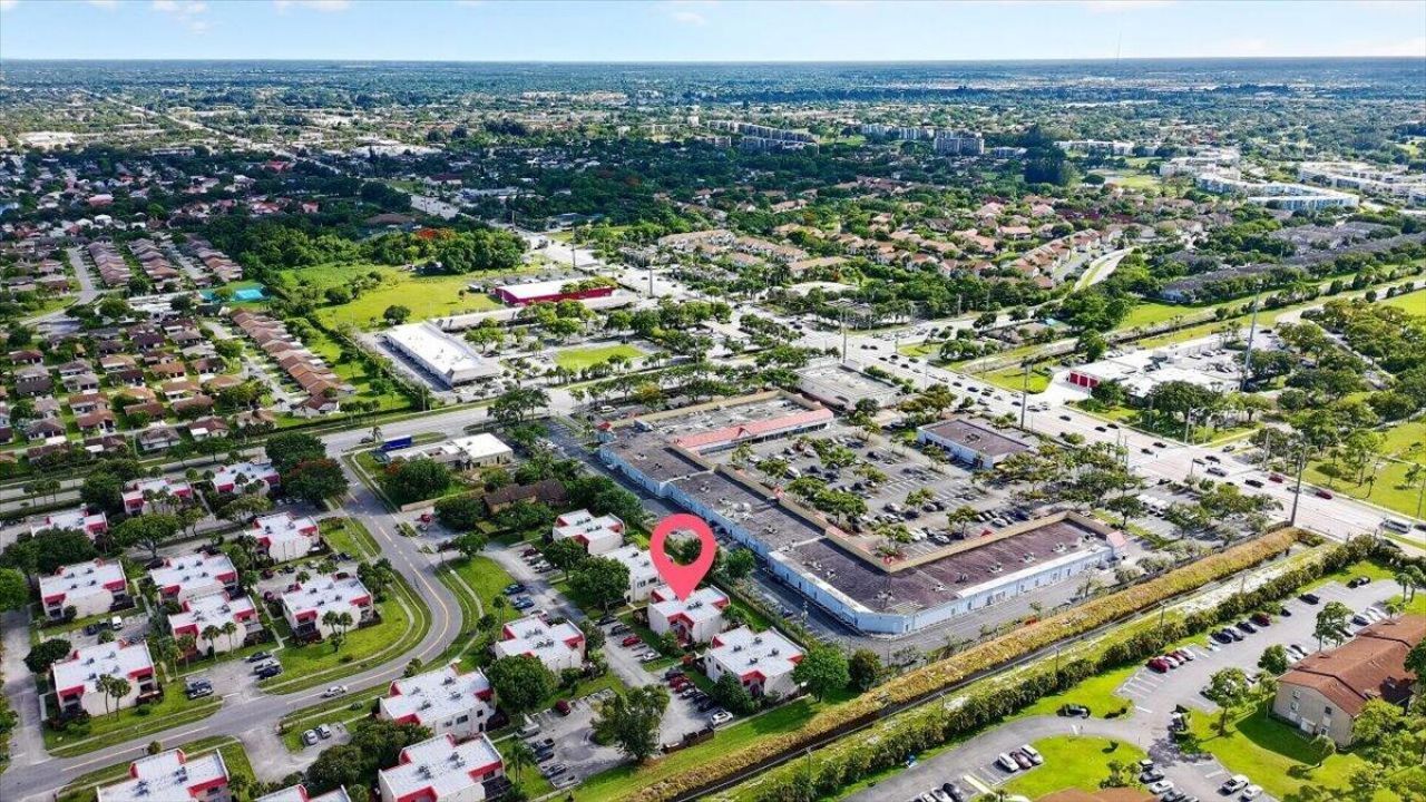 6351 Seven Springs Boulevard, Unit B, Greenacres, FL 33463 Photo