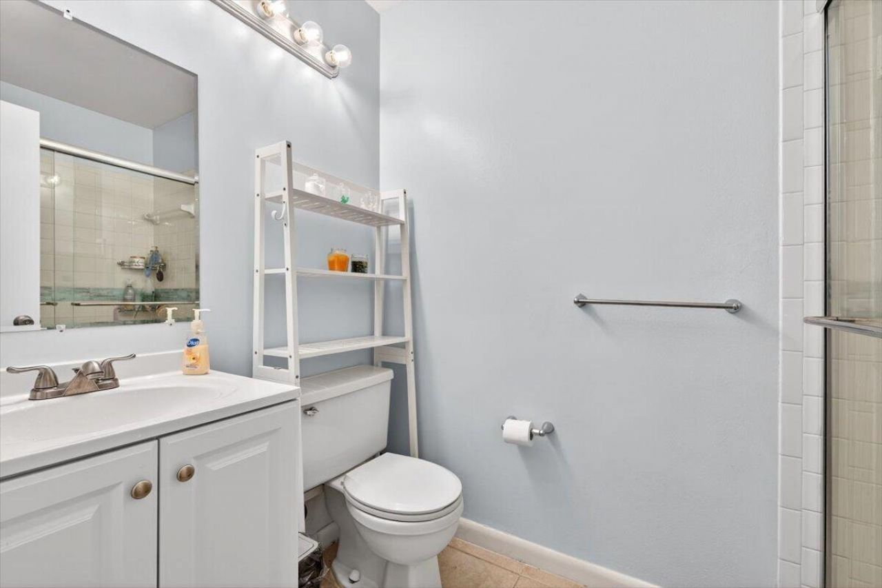 6351 Seven Springs Boulevard, Unit B, Greenacres, FL 33463 Photo