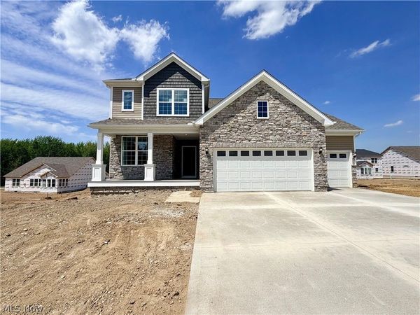 8010 Echo Hill Manor Drive, Mentor, OH 44060