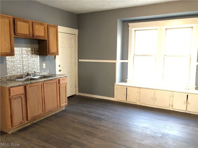 5604 Linton Avenue, Cleveland, OH 44105 Photo 17